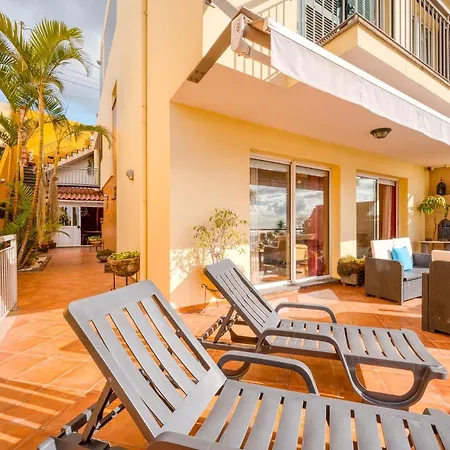 Willa Palm Tree House By Amazing Madeira Câmara de Lobos